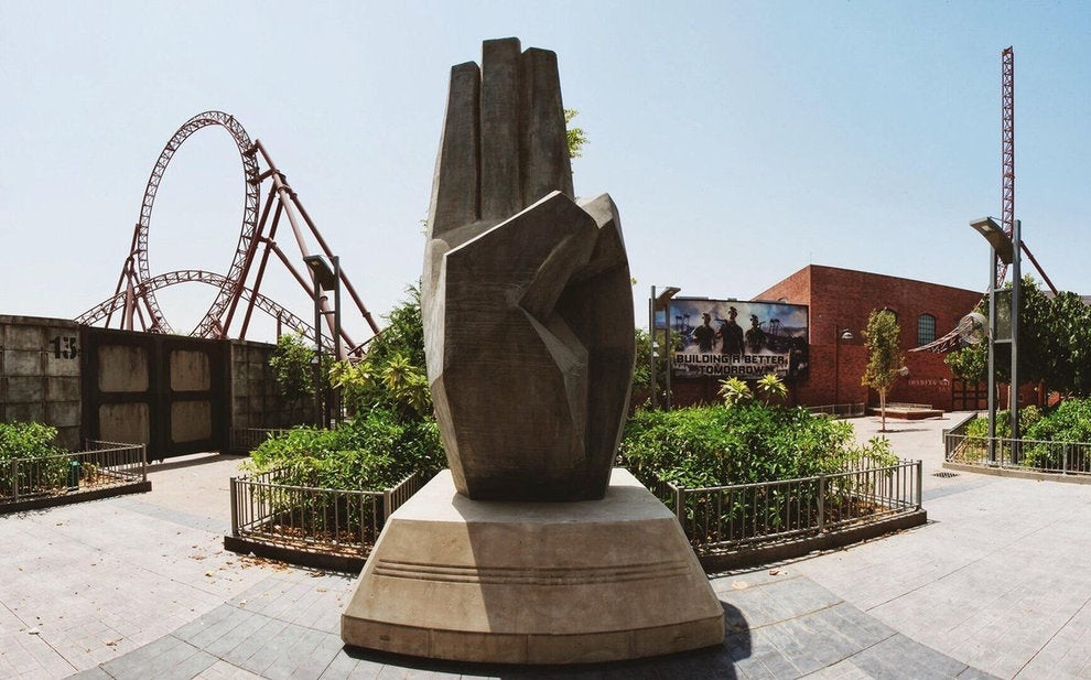 Jesmonite Used For Hunger Games Theme Park