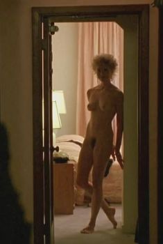 amy lathers add annette bening nude photo