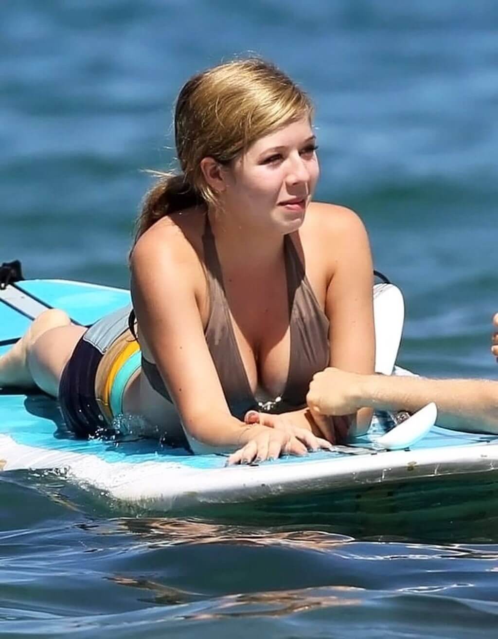 cheryl schott add jennette mccurdy tits photo