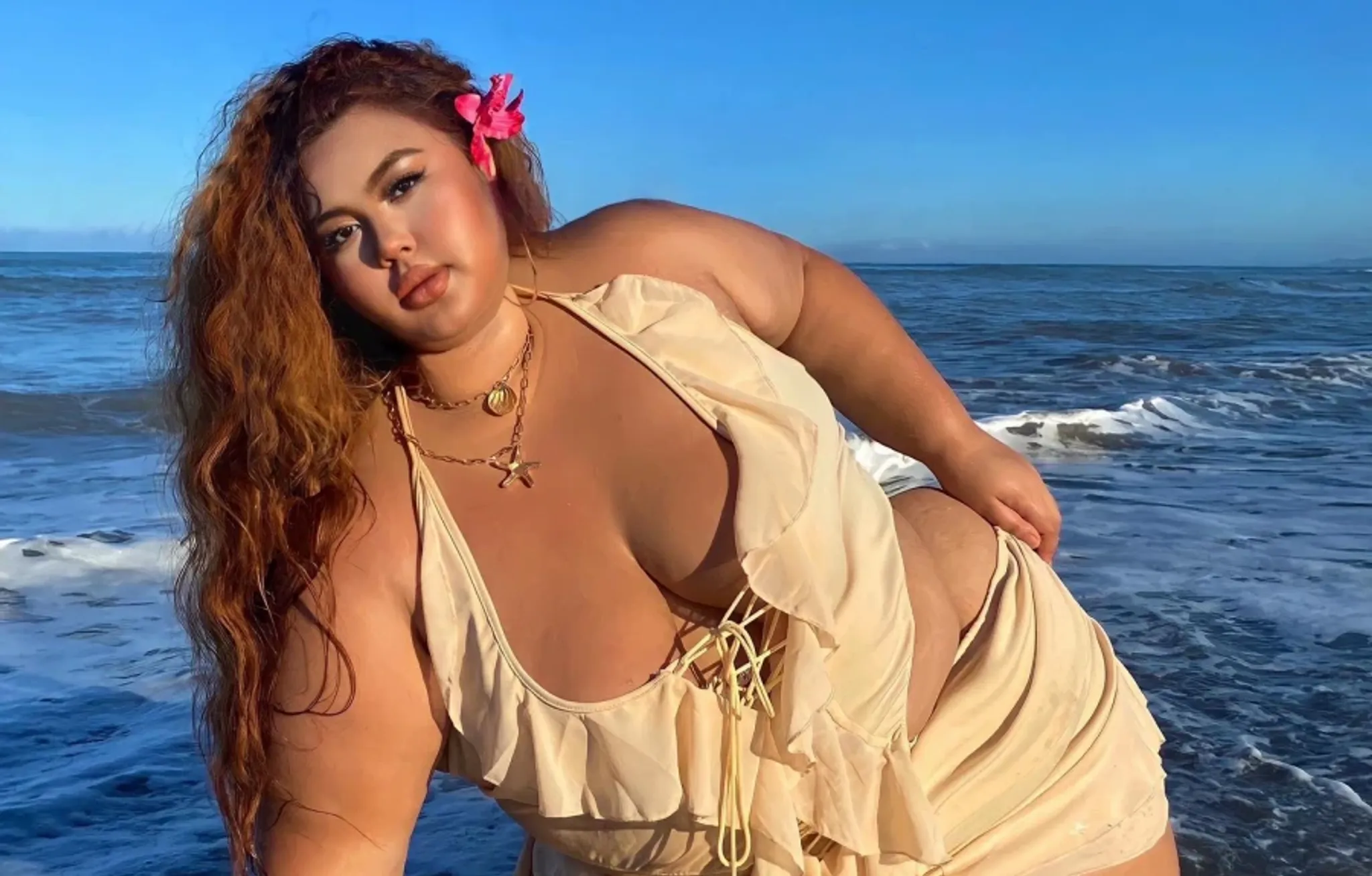 carter gibbs add chubby latina riding image