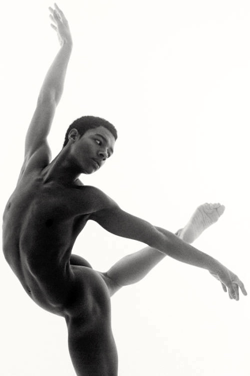 andre yunus add naked men ballet photo