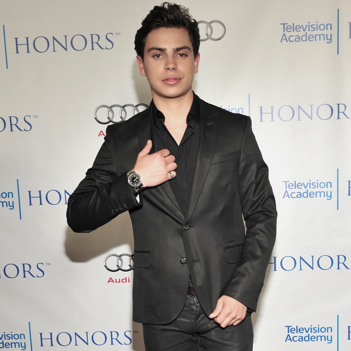 cid urrutia add jake t austin dui photo