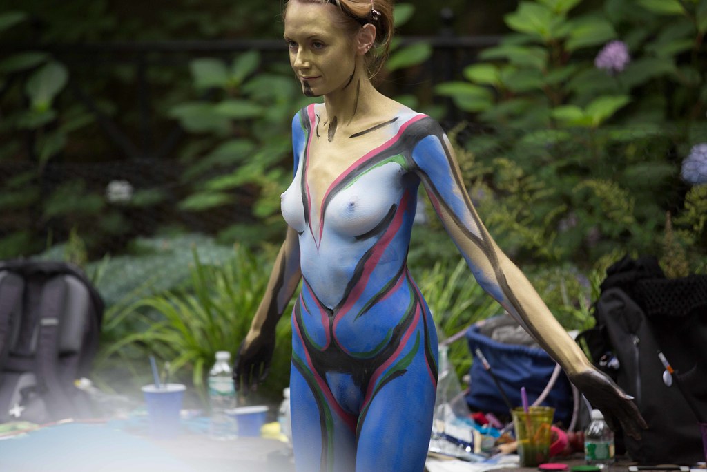 alaa fekry add nude body paint art photo