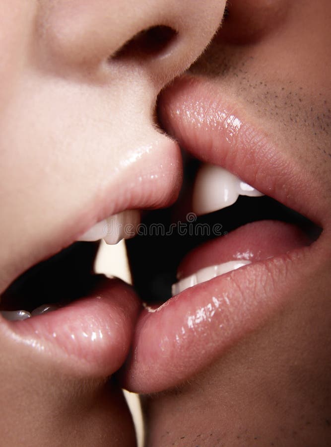 dawn ibbetson add hottest tongue kissing photo