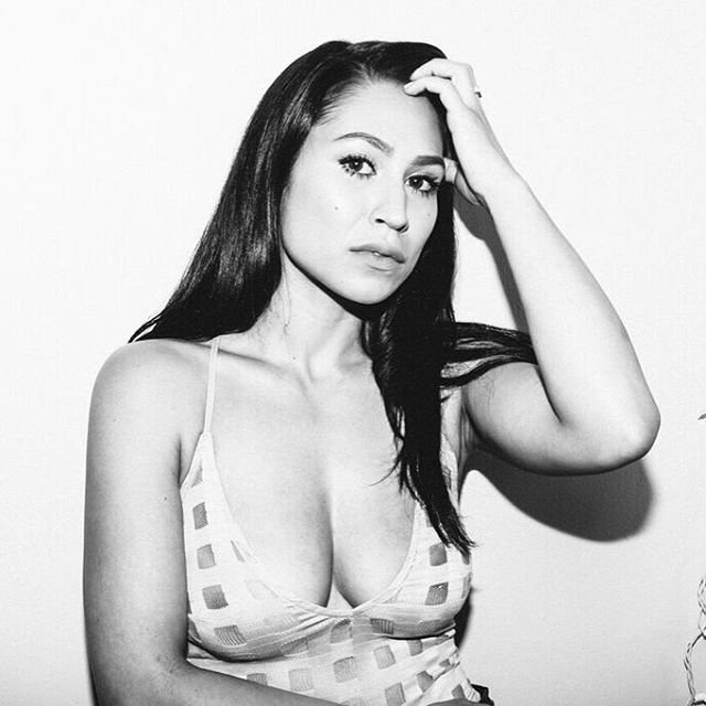 culley smith add cassie steele nude image