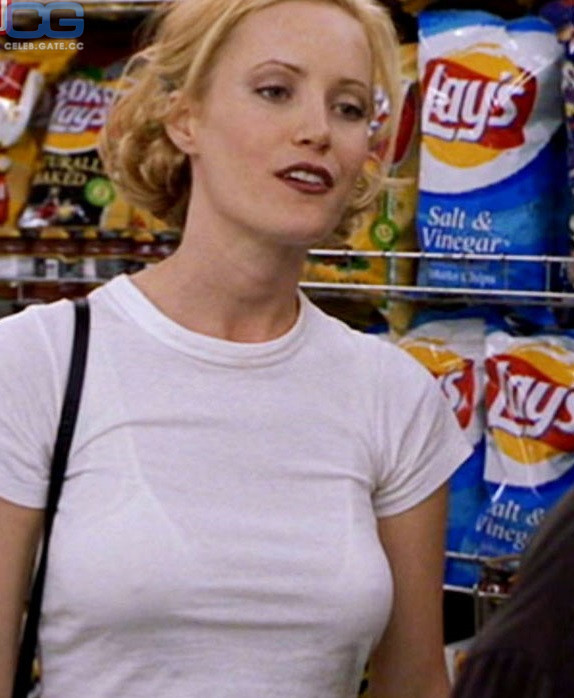 debs green add leslie mann topless photo