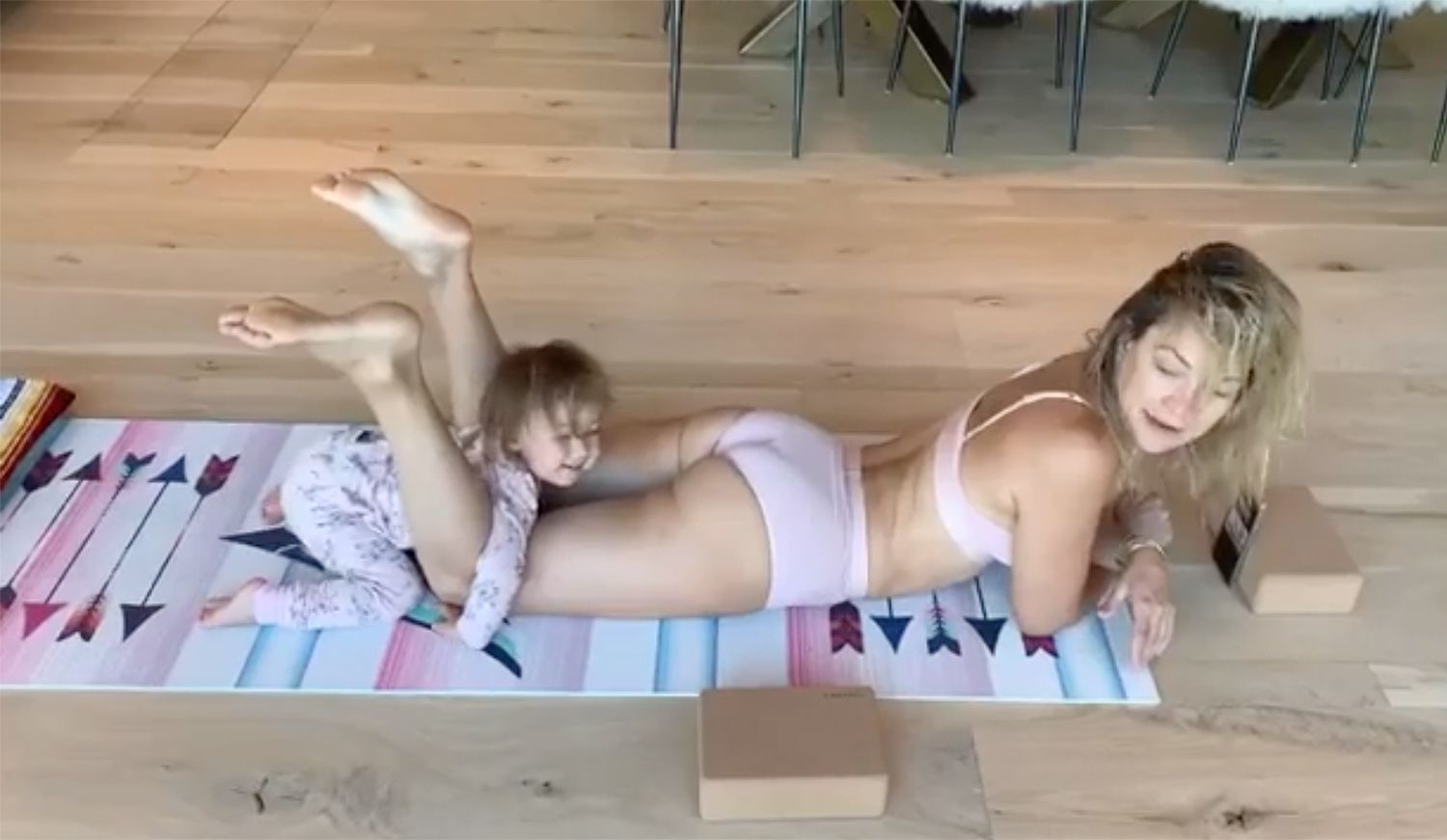 dan deangelo add mom and daughter in panties photo