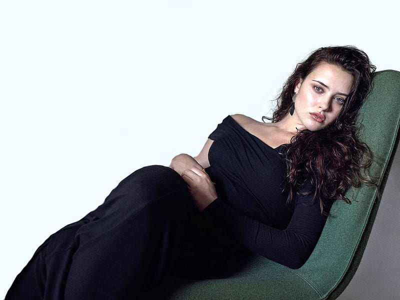 anita trisnayanti add katherine langford sexy photo