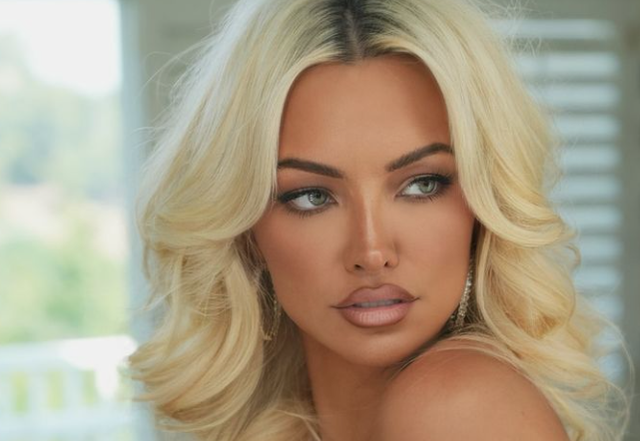 corey mcdonnell add lindsey pelas livestream photo