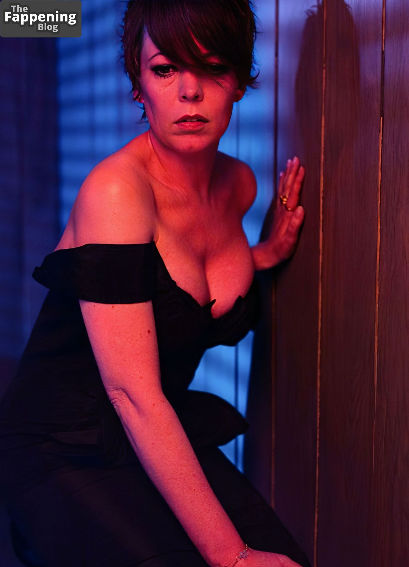 aisling conaty add olivia coleman nude image