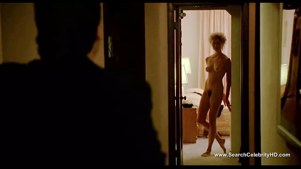 amir moeini add annette bening nude photo