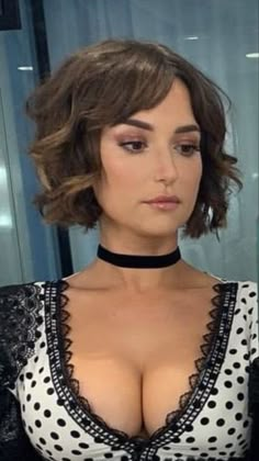 chace elliott add milana vayntrub naked photo