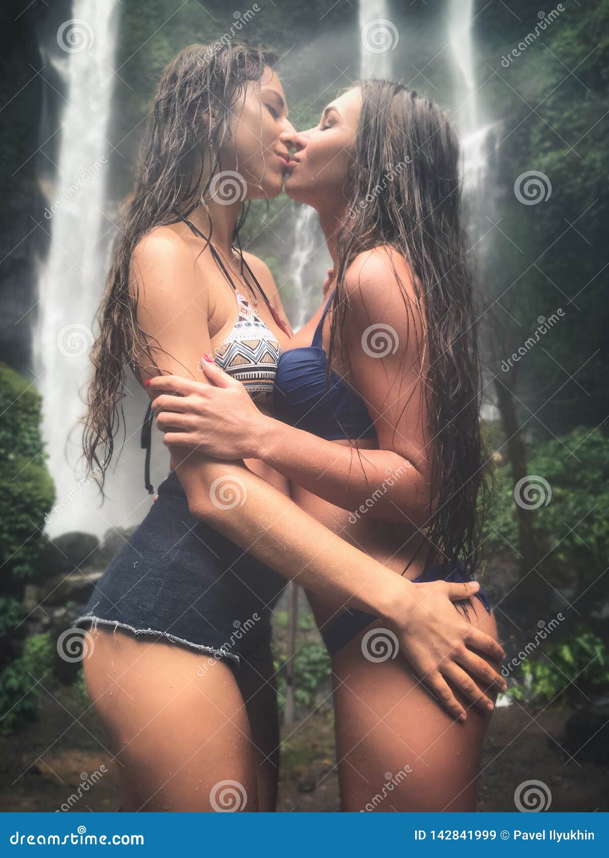 brandon rappold add big breasted lesbians kissing image