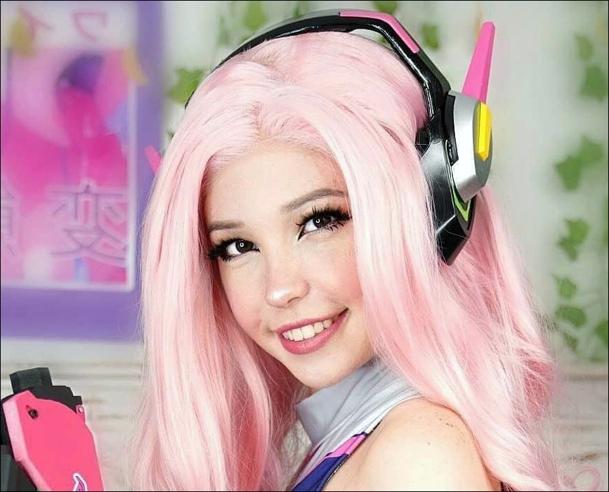 ayaz ul hassan add belle delphine solo photo