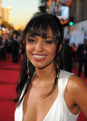 alexis correa add meta golding hot photo