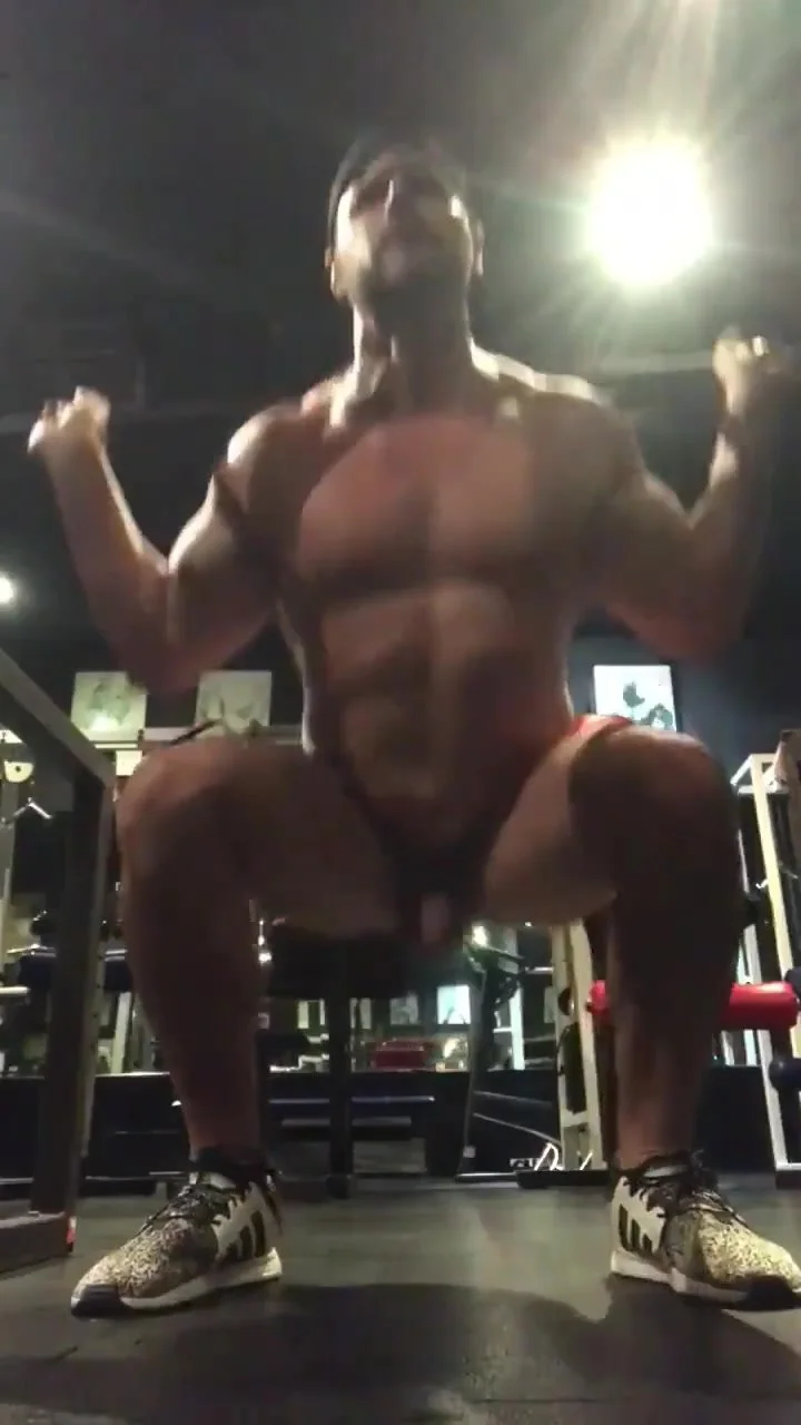 david lhirondelle add naked workout in gym image