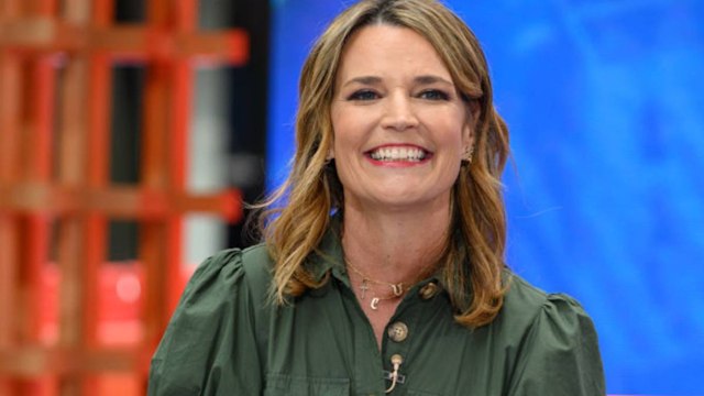 chrissie renshaw add savannah guthrie sexy photo