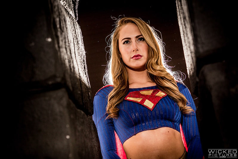 darcy reynolds add super girl xxx image